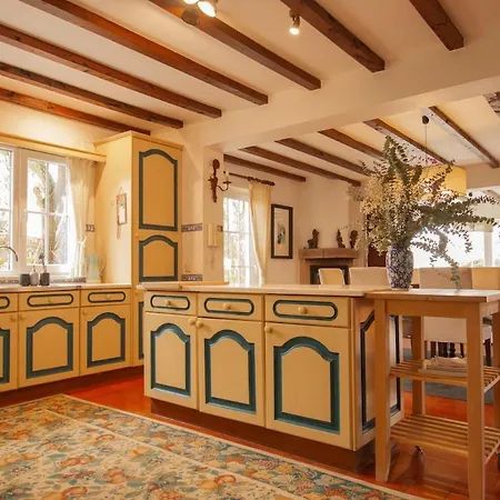 Roca Art House Дом отдыха