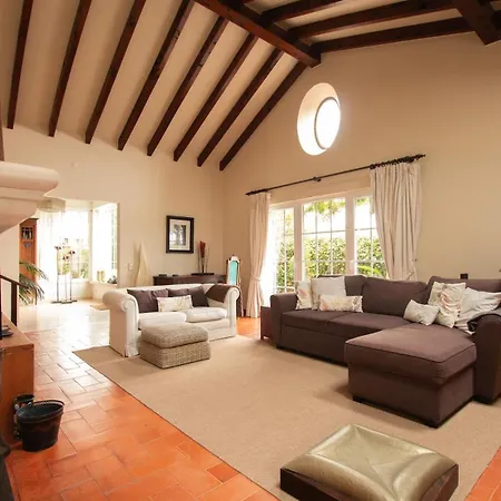 Roca Art House Дом отдыха