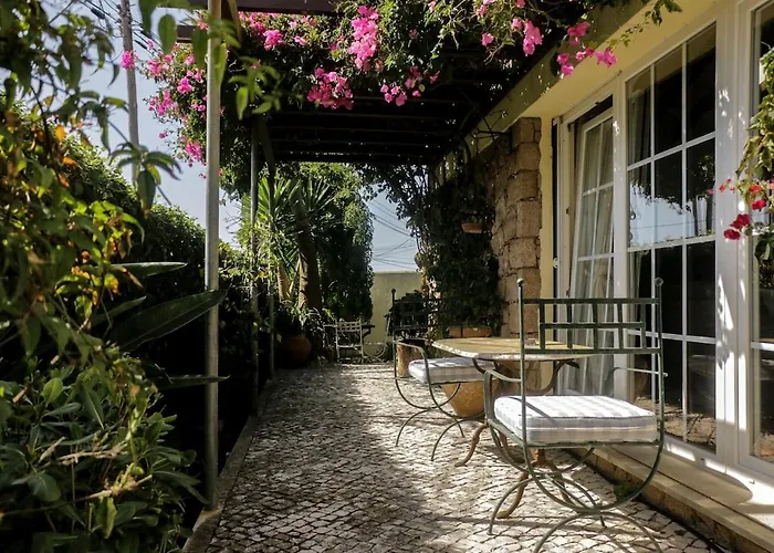 Roca Art House Casa de Férias *